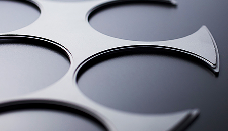 炭化ケイ素 SiC 特長